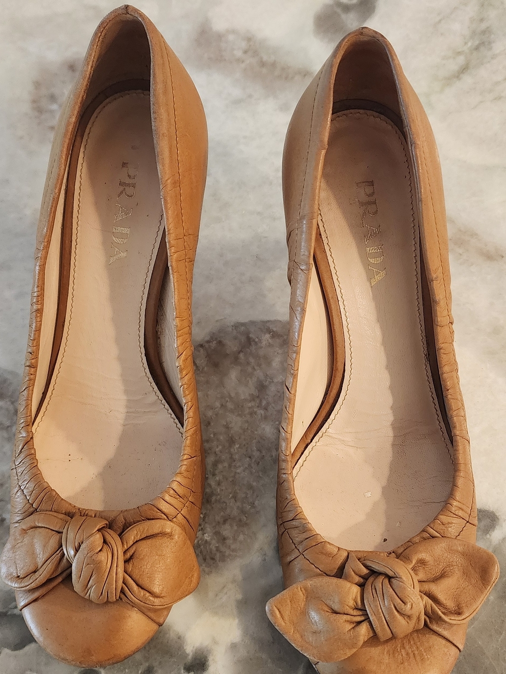 Prada Women's Tan Leather Knot Heel
